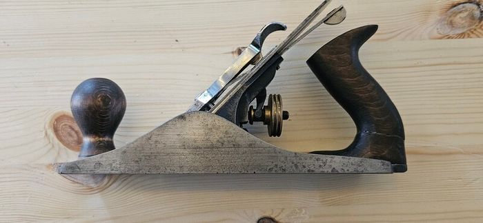 Record 04 smoothing plane