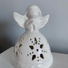 Angel figure