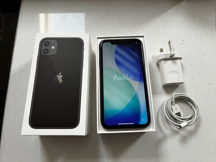 iPhone 11
