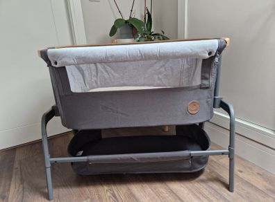 Maxi-Cosi Iora Bedside Crib - Essential Graphite