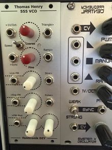 Thomas Henry 555 VCO