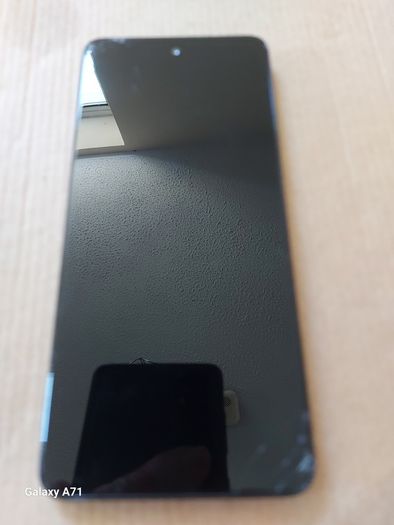 6 Mobile Phones for parts or repair, not powering on