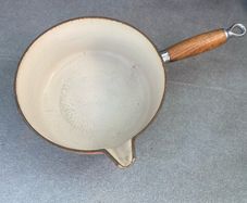 Le Creuset 20 Orange Cast Ceramic Enamel Saucepan Fry Pot Casserole