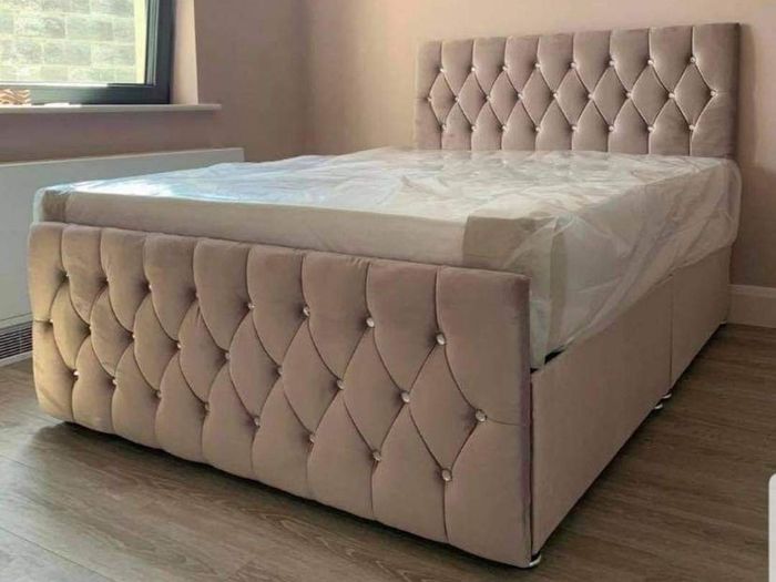 New Stylish single ,Double 4ft, 4ft6, King 5ft And 6ft Superking Sizes Divan Beds Instock. Drawers And Optional Tufted Mattresses Available. Free Delivery