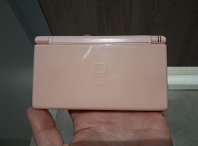 Nintendo DS Lite