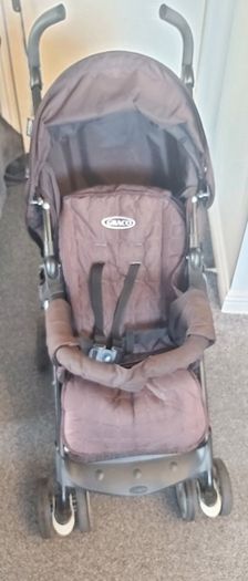 Graco stroller with infant car seat