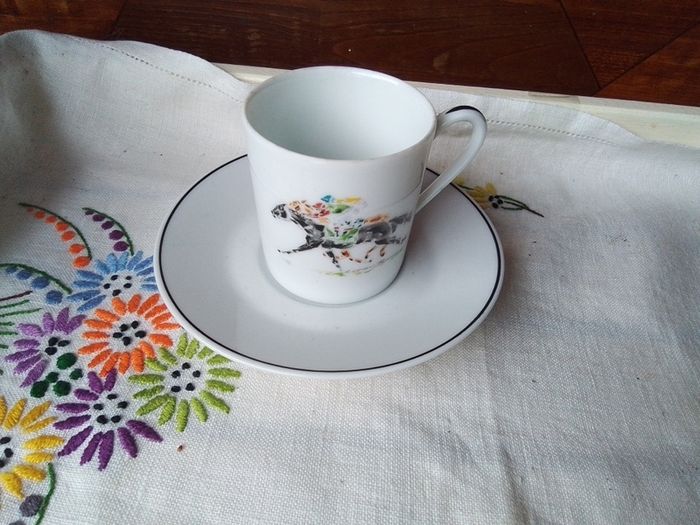 Two Quality Espresso Coffee Cups & Saucers