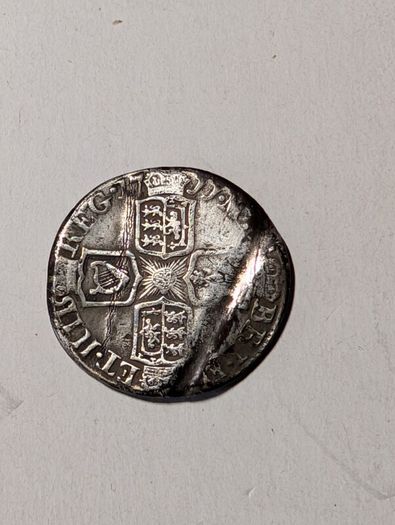 Silver Queen Anne Sixpence.
