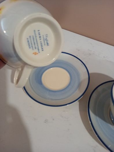 Laura Ashley Pair Large Cups Saucers Handpainted Two Teacups Daffodils