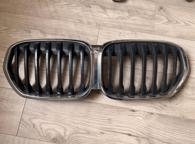 BMW X1 Front Grill