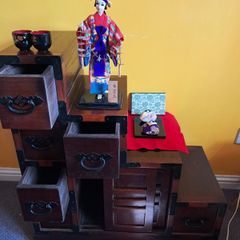 Unique Japanese/Korean display drawers