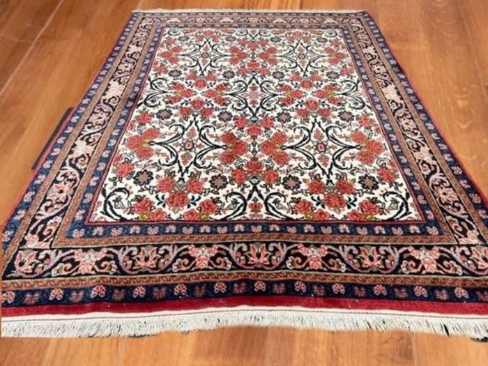 Two Beautiful  Persian Bidjar Hand Knotted Rugs Carpets