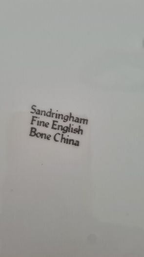 Sandringham  Fine Bone China Decorative Plate