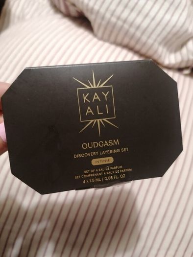 Kayali oudgasm discovery set perfume fragrance