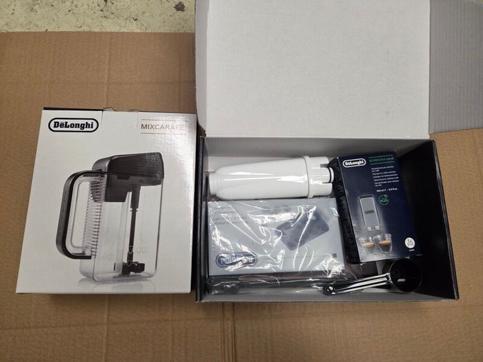 Delonghi Primadonna Elite Experience Coffee Machine 65085 MS Smart - Silver