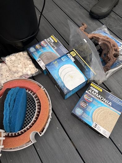 2x fluval fx6 air pump and accessories