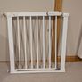 Stair safety gates Image 2