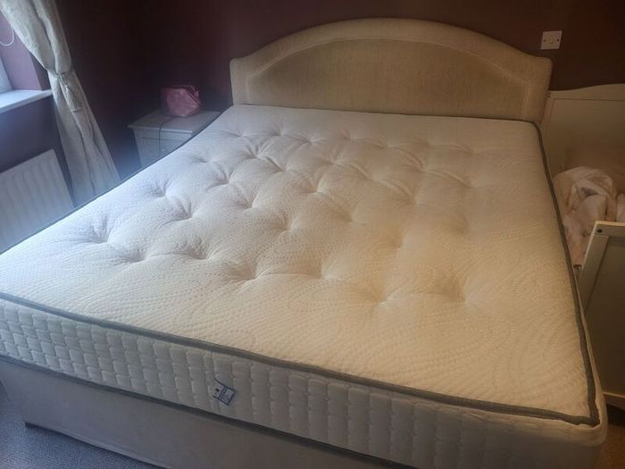Superking bed