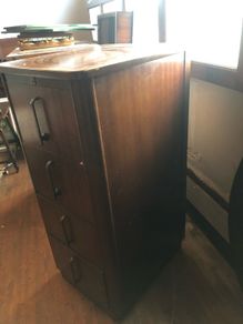 Filling cabinet