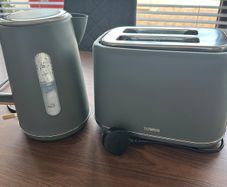 Tower Grey Toaster and Kettle Set