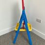 Crayola Easel Qwikflip Chalkboard and Magnetic Whiteboard Image 3