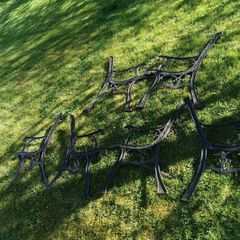 bench ends