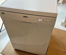 Zanussi dishwasher