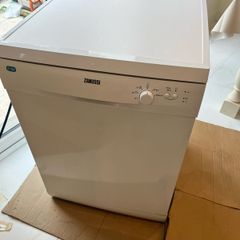 Zanussi dishwasher