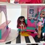 LOL Surprise - OMG House of Surprises Image 6