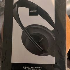 Bose 700 Noise Cancelling Headphones