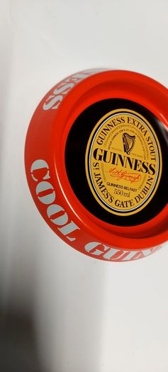 Very rare Guinness belfast metal ashtray,,from late 70s ,early 80s,,,,,few marks on rim, with age,overall excellent condition,,price includes post to anywhere in Ireland thank you,see pictures for condition,,take as is ,new old stock .