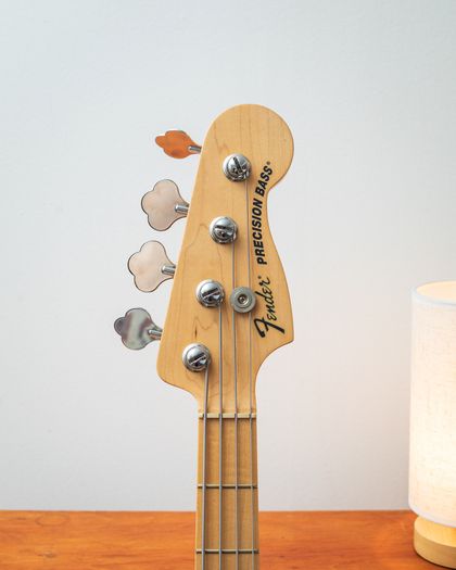 Fender American Special Precision Bass 2010 - Candy Apple Red