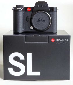 Leica SL2-S