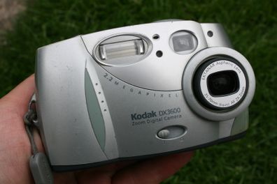 Kodak EasyShare DX3600 2.2MP Compact Digital Camera Silver Tested