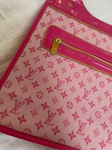 Fabulous Pink LV Handbag!