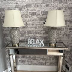 console table