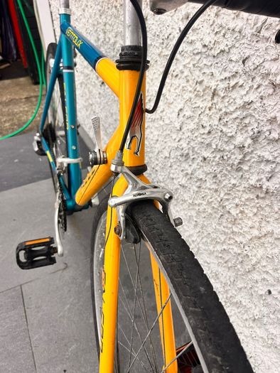 Racing bike