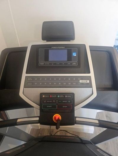 Proform 305 CST Treadmill