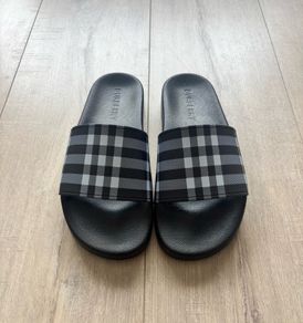 Burberry Sliders