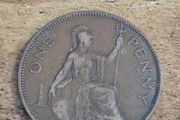 Great Britain UK 1946 One Penny George VI Coin - free standard postage