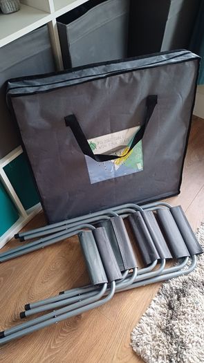 Camping table with 4 chairs