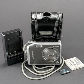 Fujifilm FinePix V10 Gun Metallic 5.1 MP Digital Camera