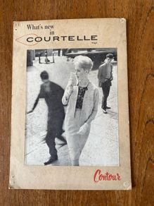 Vintage Fashion Shop Ad / Showcard for Courtelle Contour