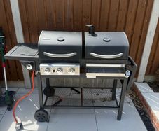 Dual Fuel Barbecue Grill