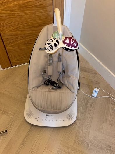 Grey 4Moms Mamaroo 5
