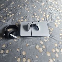 Ps5 digital with 3d pulse headset barely used