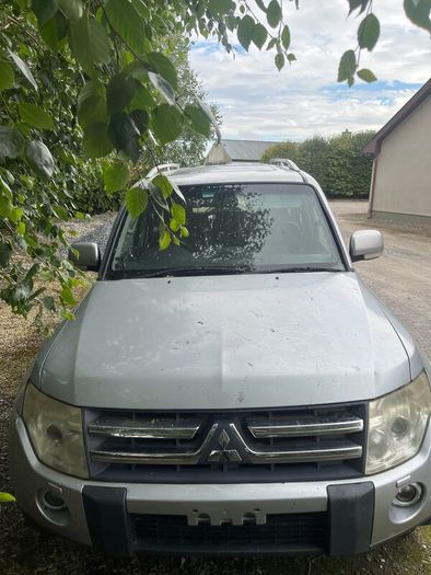 Pajeros for breaking 3.2 + repaires