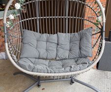 Double egg chair