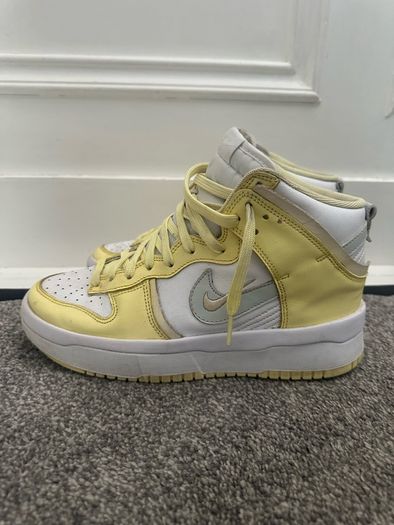 Nike dunk high up