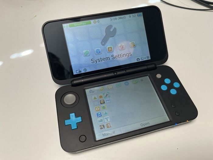 New Nintendo 2DS XL Modded 32GB